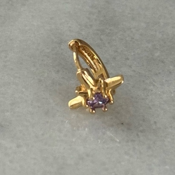 Gold Purple Crystal Star Burst Huggie Hoop Earrings 

Brand New - Picture 3 of 5